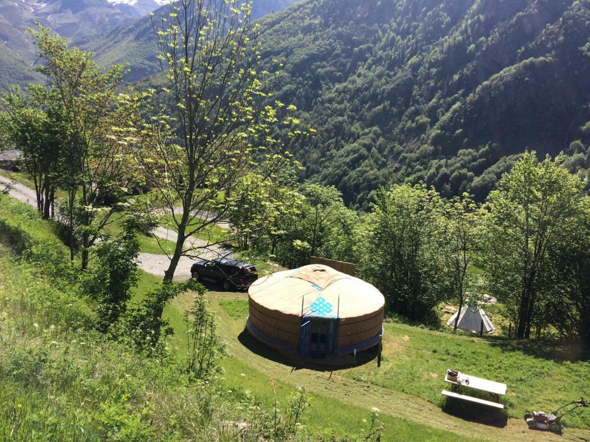 Yourtes Mongoles Gavarnie Gèdre Εξωτερικό φωτογραφία